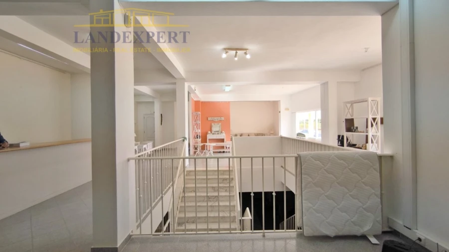 Loja para Venda em Alcantarilha e Pêra Foto 8