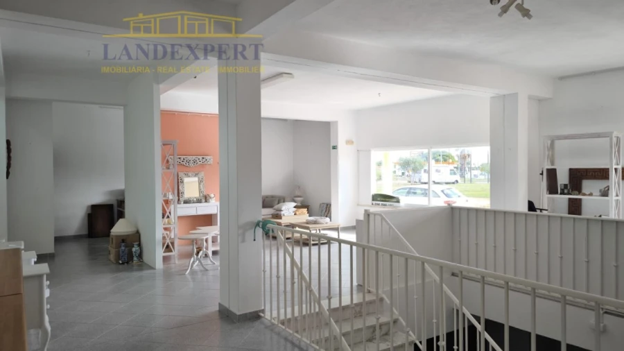 Loja para Venda em Alcantarilha e Pêra Foto 9