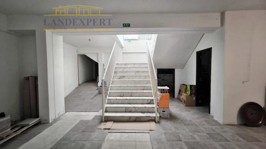 Loja para Venda em Alcantarilha e Pêra Foto 14