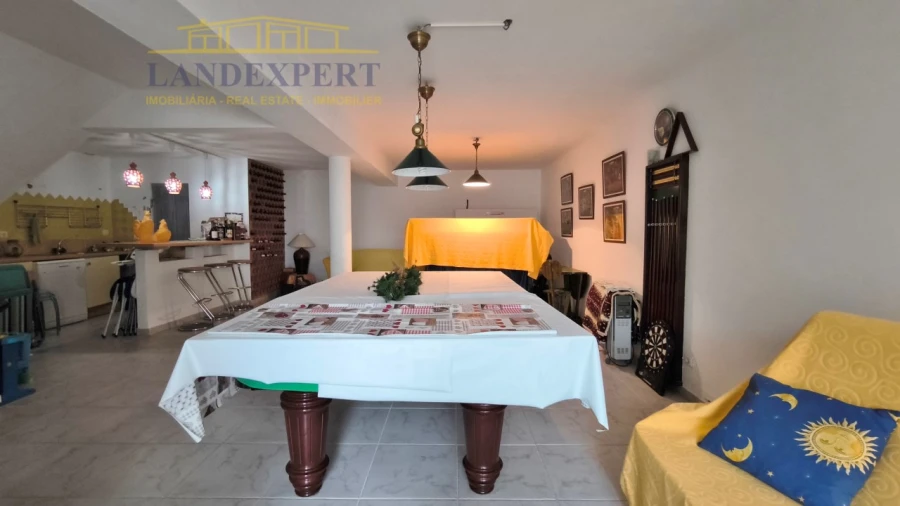 Moradia T3 para Venda em Armação de Pera Foto 37