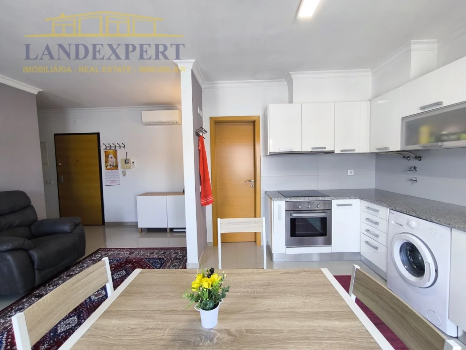 Apartamento T1 para Venda em Algoz e Tunes Foto 1