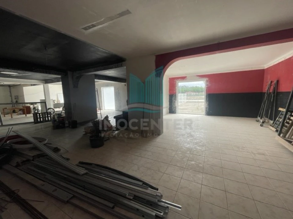 Prédio para Venda em Quiaios Foto 27
