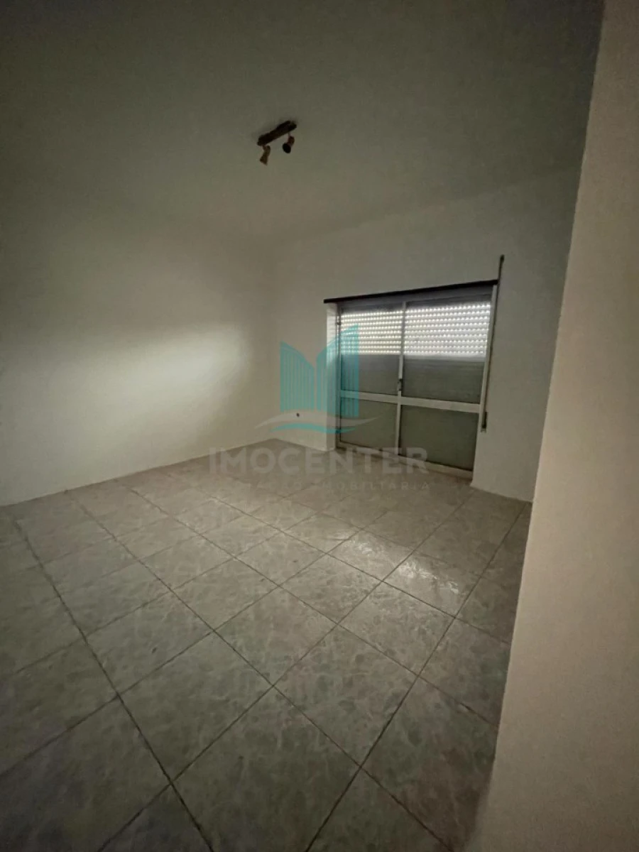 Prédio para Venda em Quiaios Foto 16