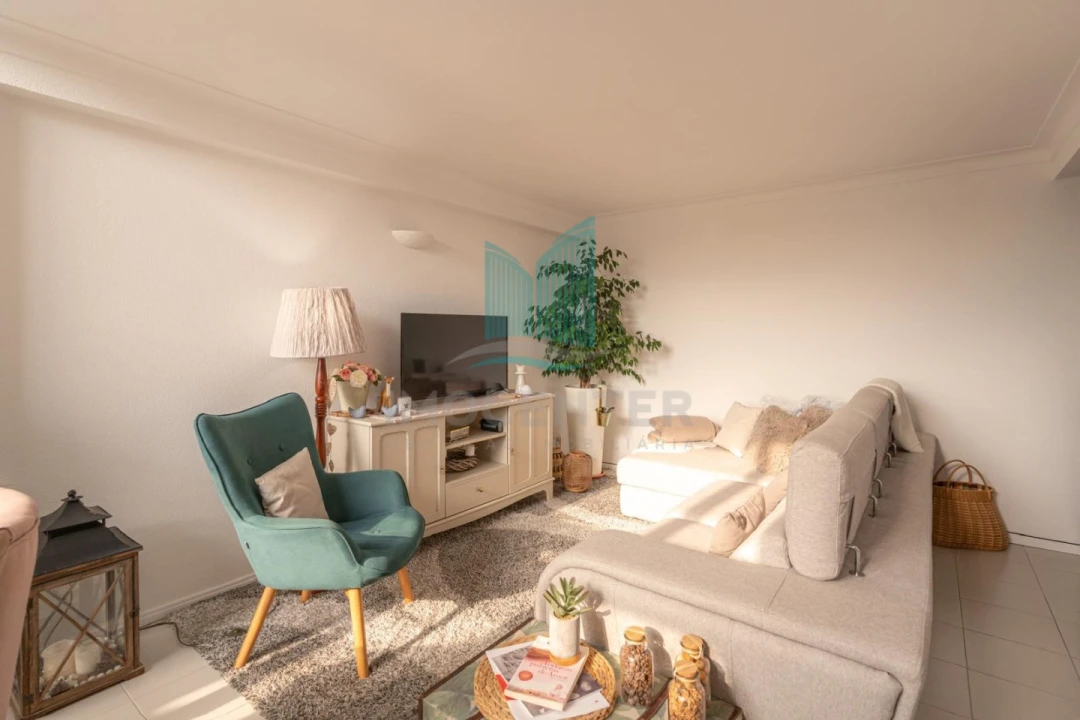 Apartamento T1 para Venda em Quiaios Foto 8