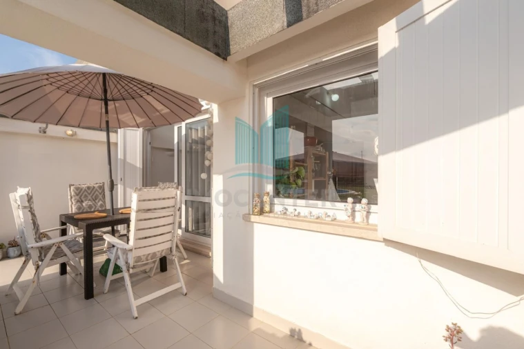 Apartamento T1 para Venda em Quiaios Foto 3