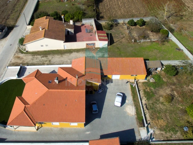 Moradia T3 para Venda em Paião Foto 6