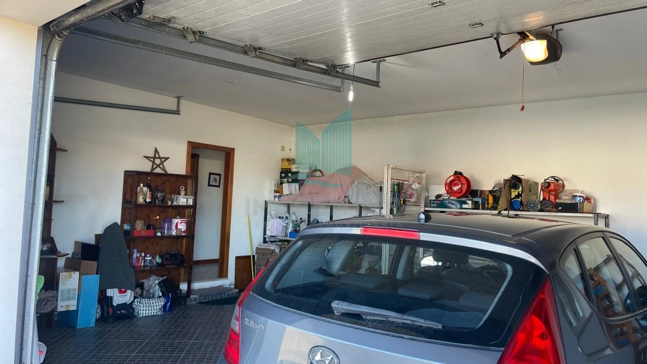 Moradia T4 para Venda em Carriço Foto 31