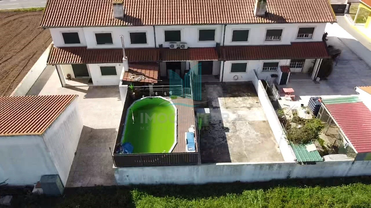 Moradia T3 para Venda em Paião Foto 1