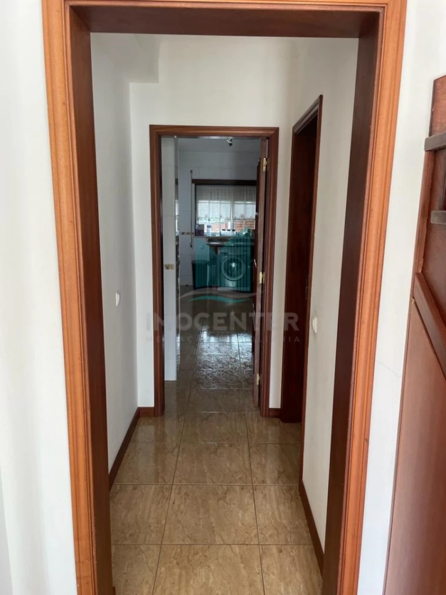 Moradia T3 para Venda em Paião Foto 11