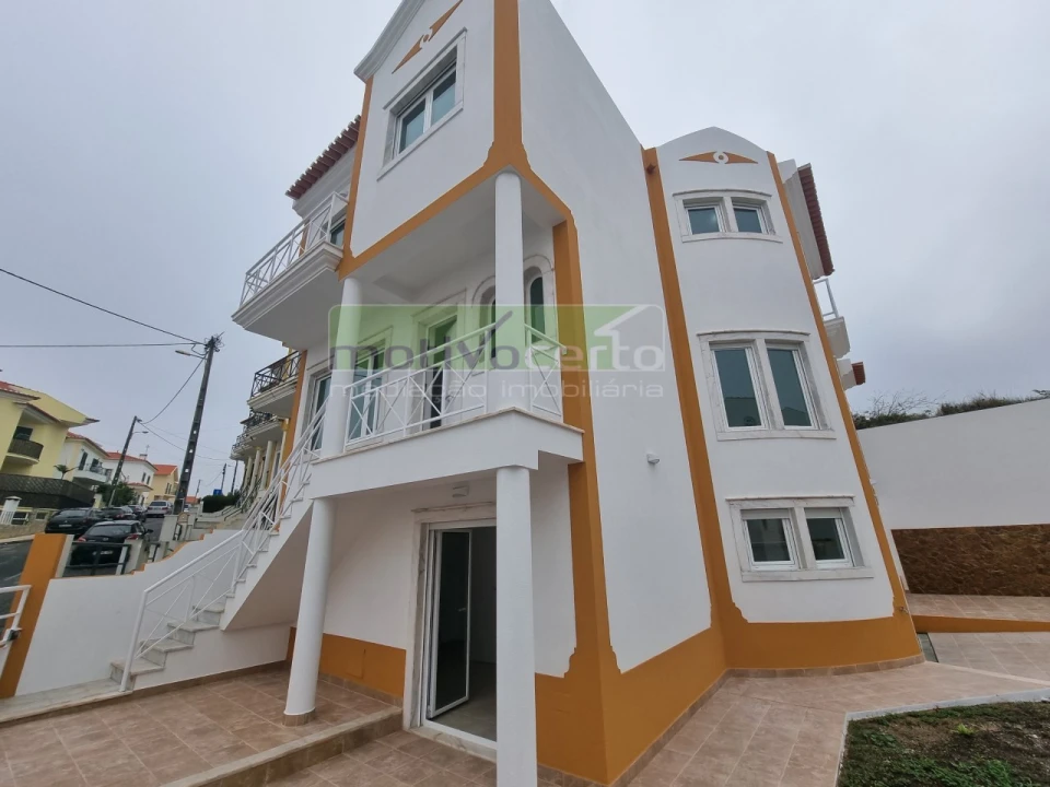 Moradia T4 para Venda em Ericeira Foto 26