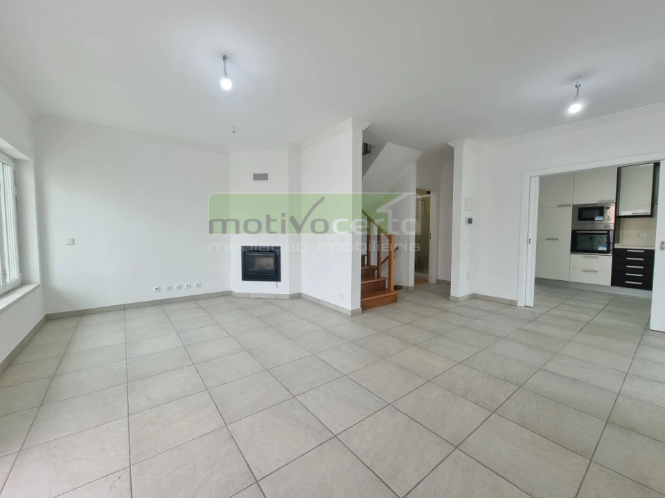 Moradia T4 para Venda em Ericeira Foto 4