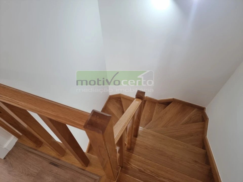 Moradia T4 para Venda em Ericeira Foto 10