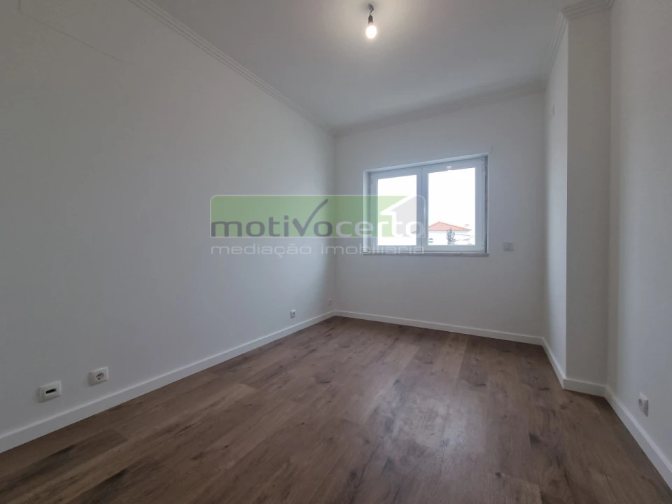 Moradia T4 para Venda em Ericeira Foto 16