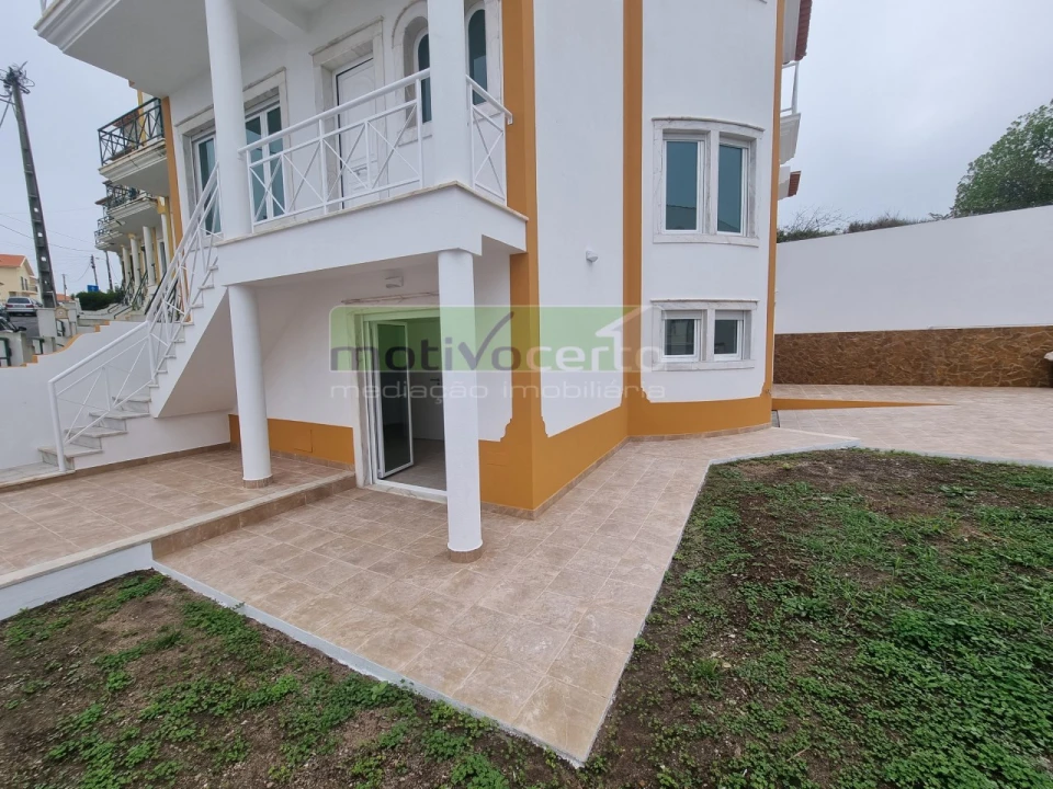 Moradia T4 para Venda em Ericeira Foto 29