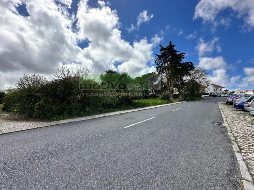 Terreno para Venda em Rio de Mouro Foto 8