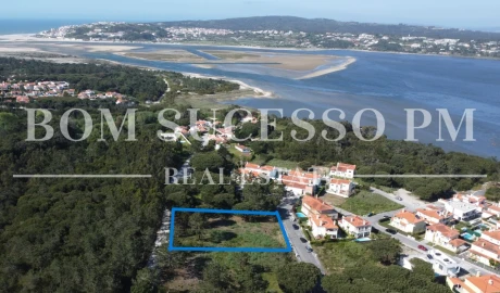 Terreno P/ Prédio para Venda em Vau