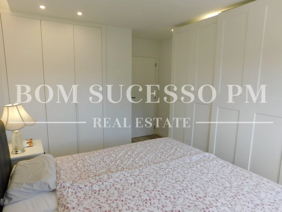 Moradia T4 para Venda em Cela Foto 18