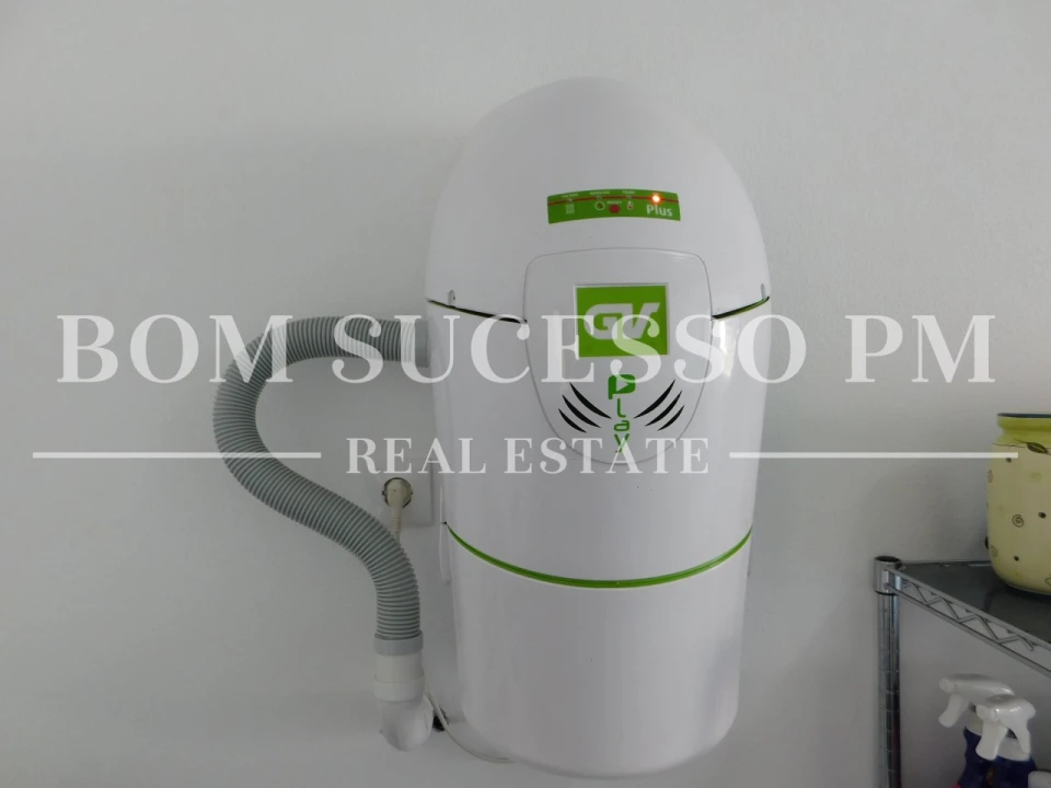 Moradia T4 para Venda em Cela Foto 38