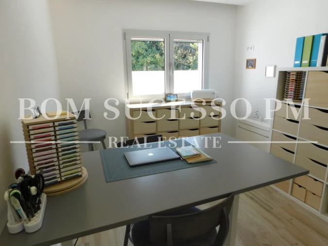 Moradia T4 para Venda em Cela Foto 13