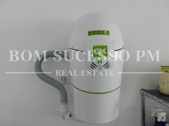 Moradia T4 para Venda em Cela Foto 38