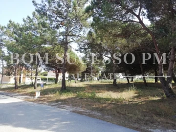 Terreno P/ Prédio para Venda em Vau