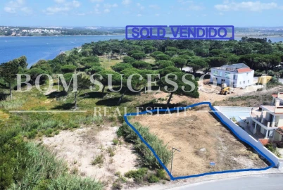 Terreno P/ Prédio para Venda em Vau