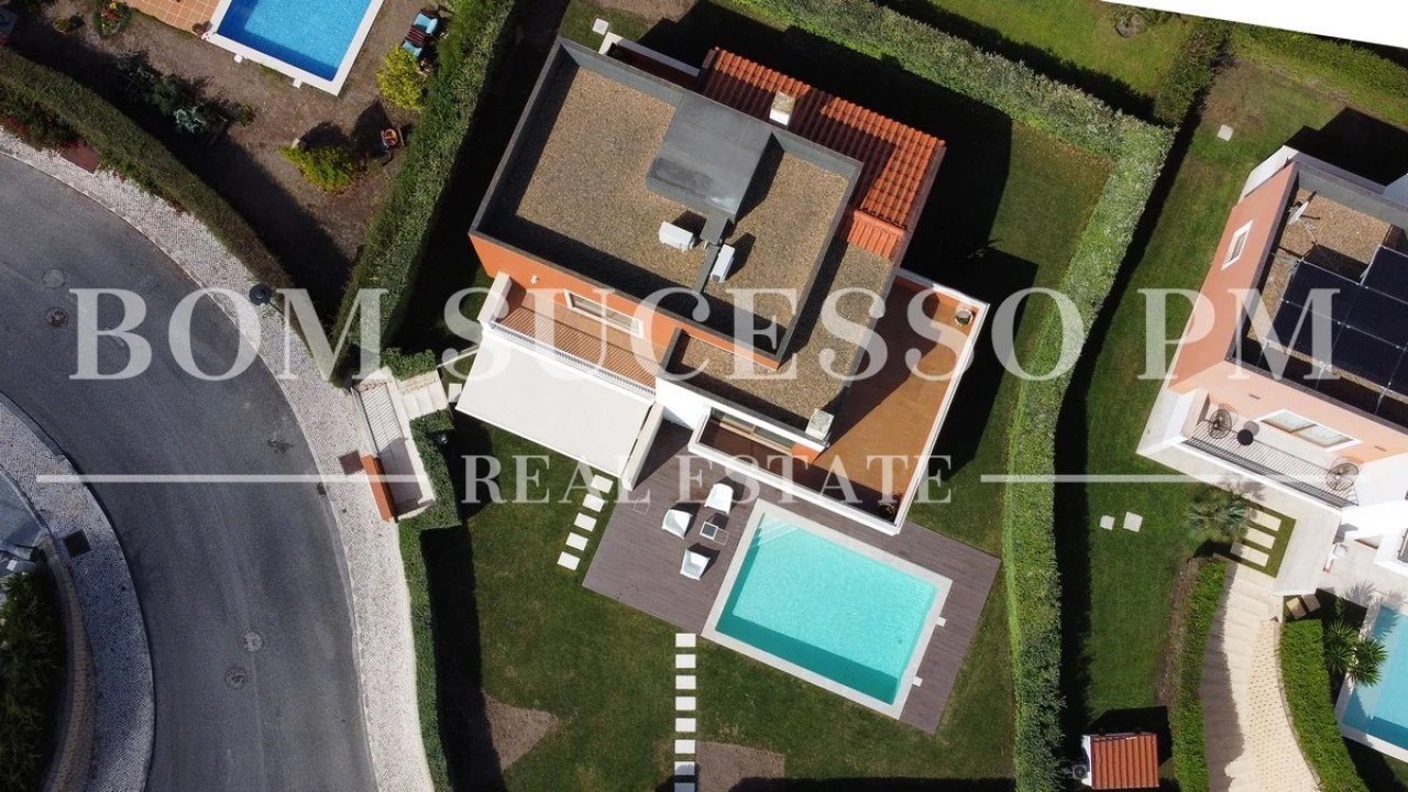 Moradia T3 para Venda em Vau Foto 7