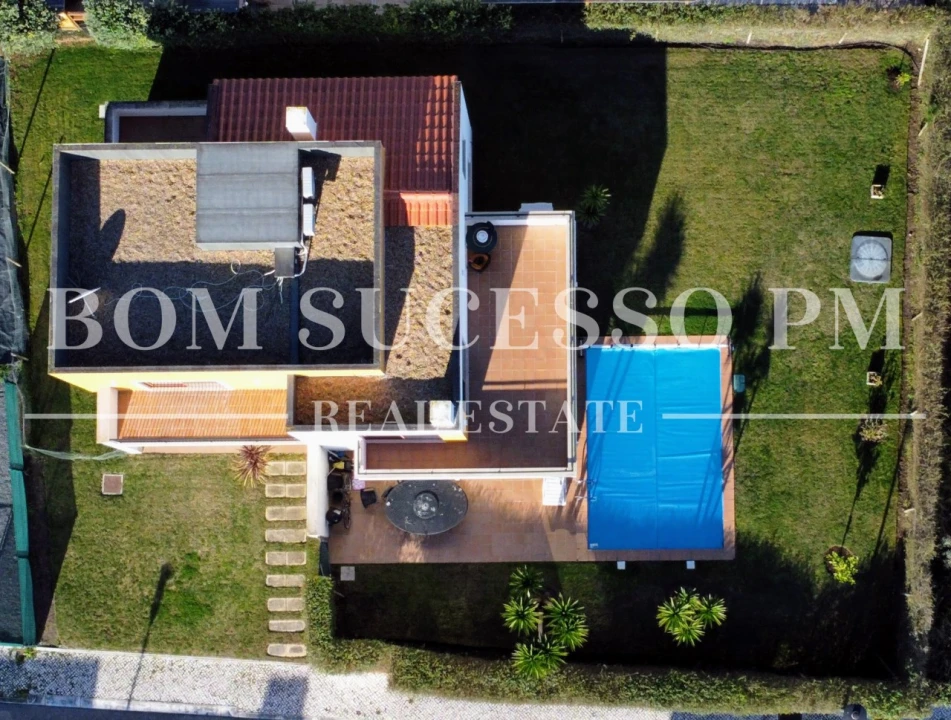 Moradia T3 para Venda em Vau Foto 5