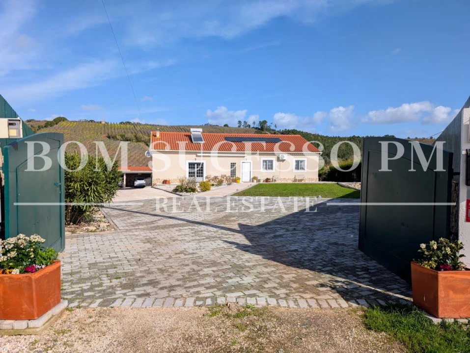 Moradia T3 para Venda em A dos Francos Foto 2