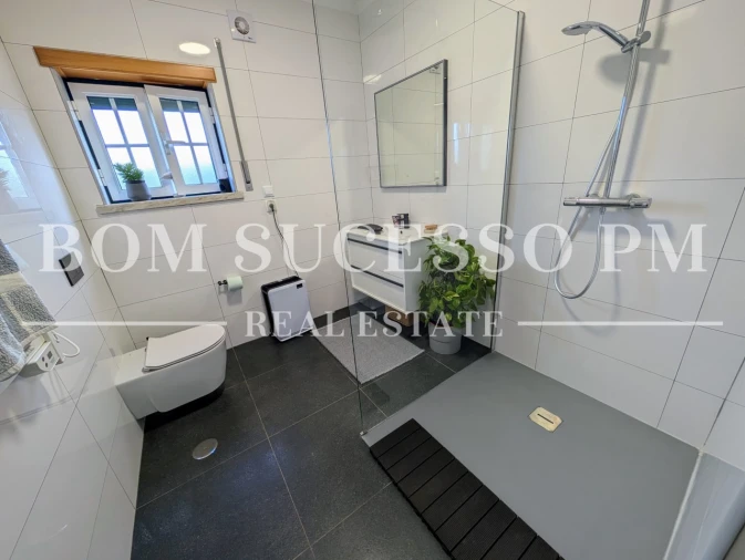 Moradia T3 para Venda em A dos Francos Foto 32