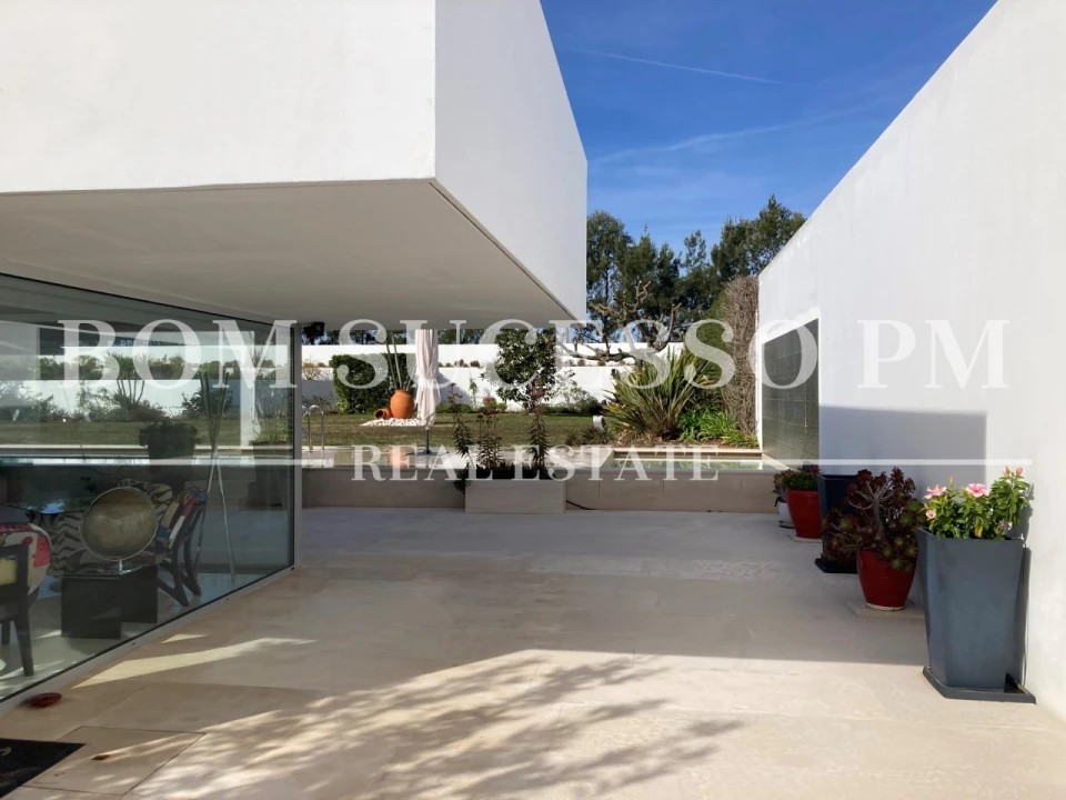 Moradia T4 para Venda em Vau Foto 17