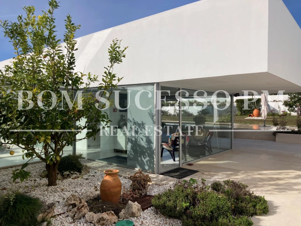 Moradia T4 para Venda em Vau Foto 19
