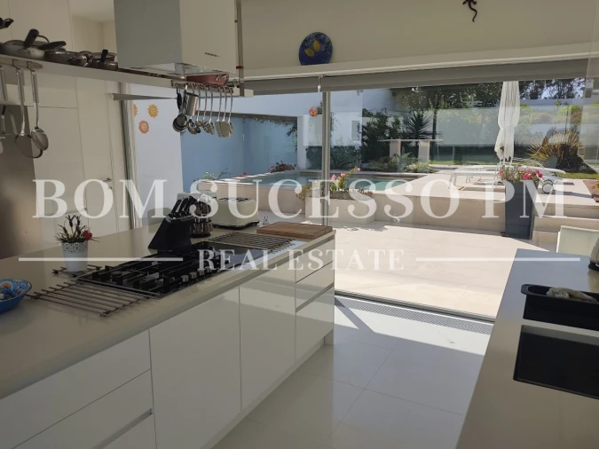Moradia T4 para Venda em Vau Foto 6