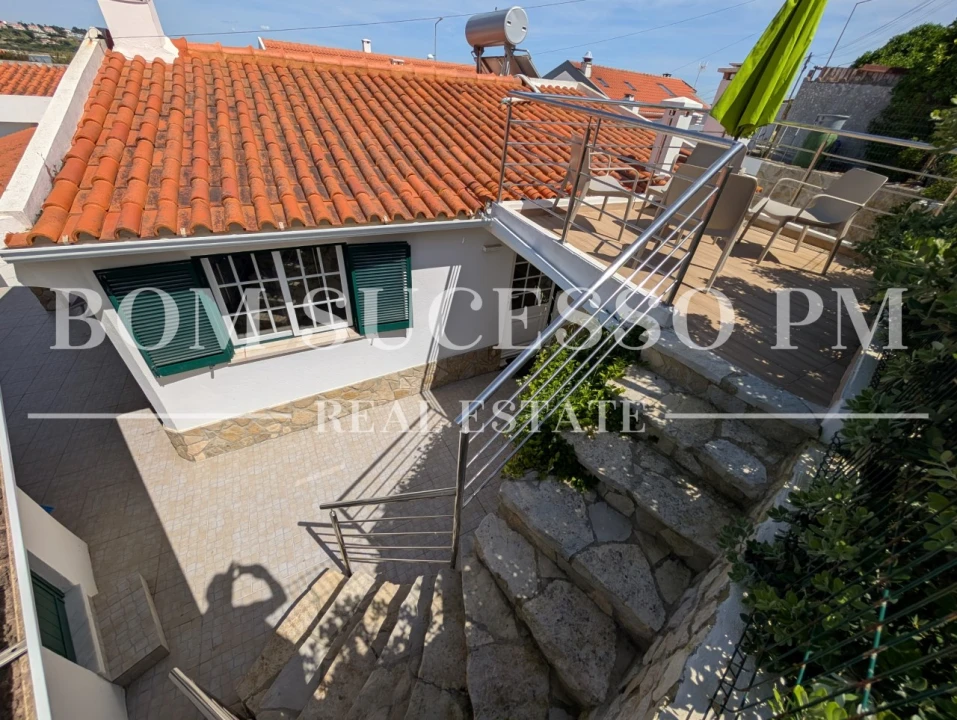 Moradia T4 para Venda em Vau Foto 42