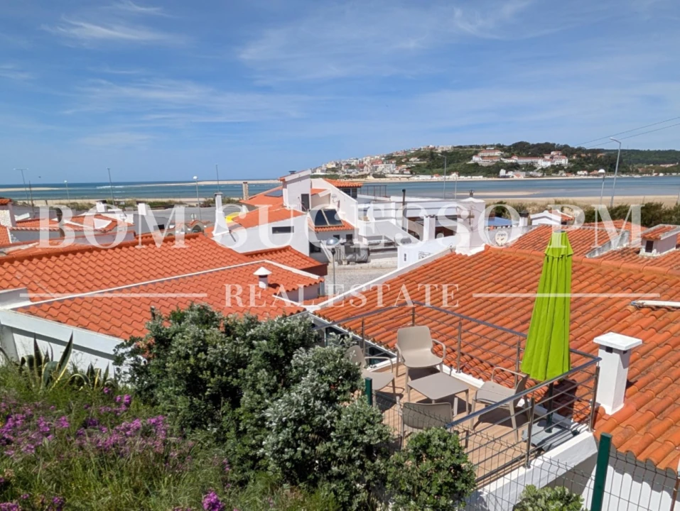 Moradia T4 para Venda em Vau Foto 2