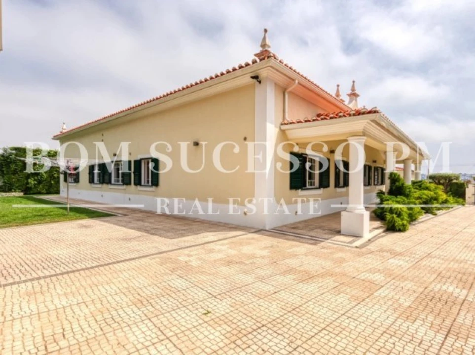 Moradia T4 para Venda em Vau Foto 35