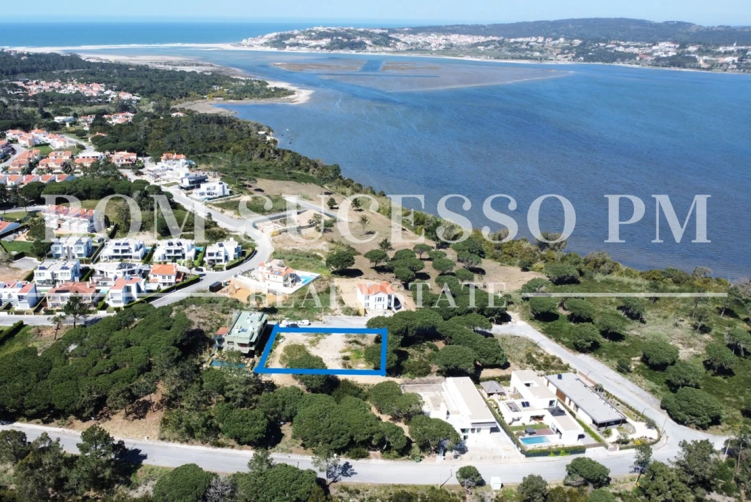 Terreno P/ Prédio para Venda em Vau Foto 1