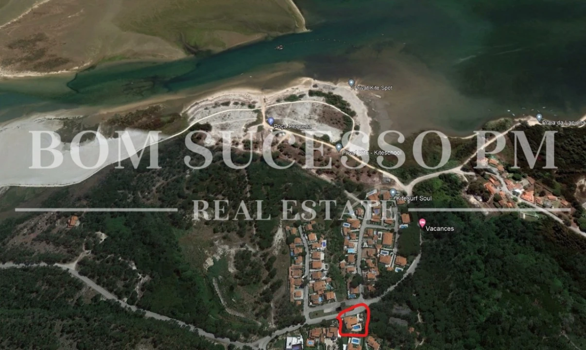 Moradia T5 para Venda em Vau Foto 46
