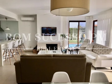Moradia T3 para Venda em Vau