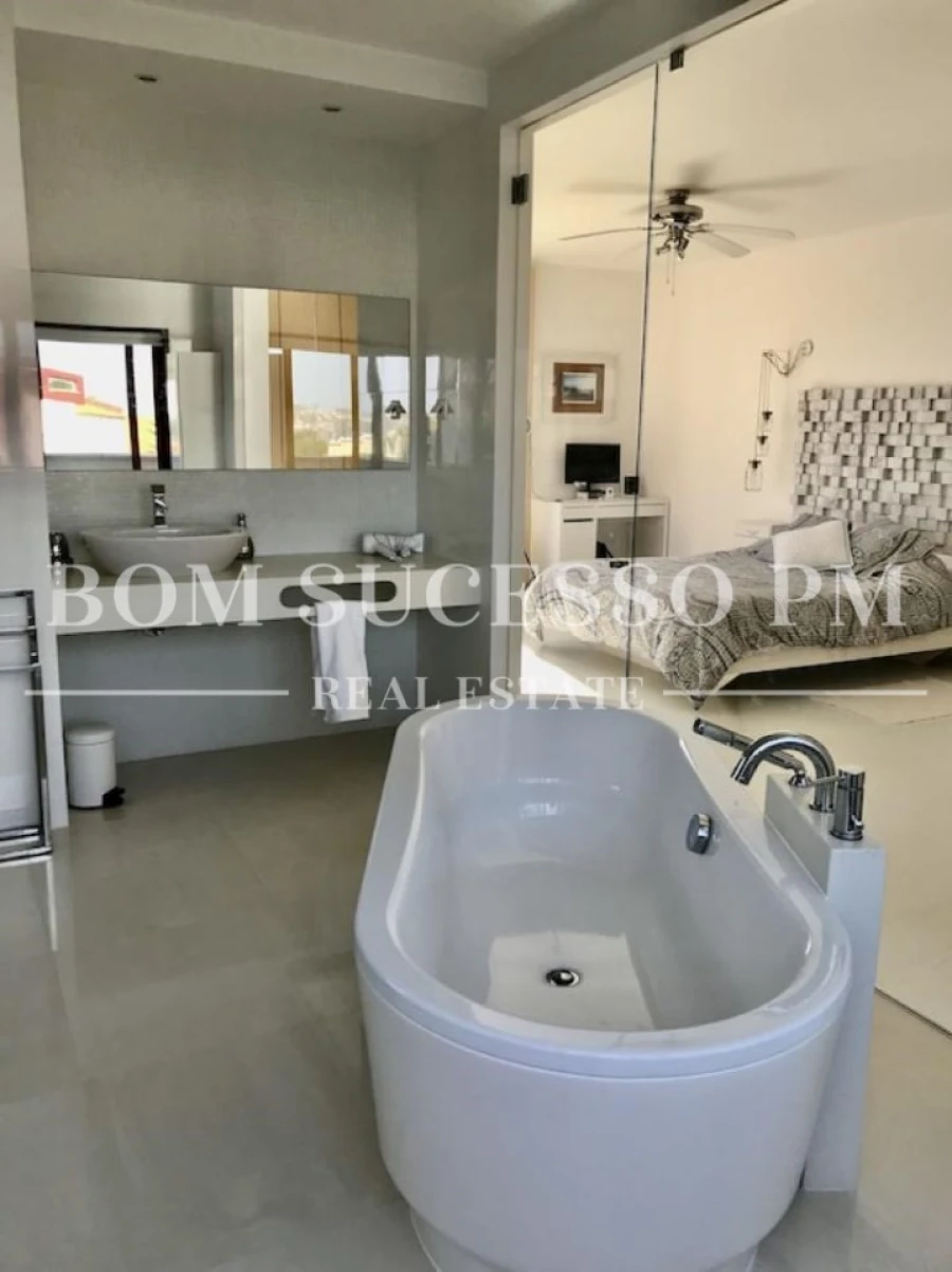 Moradia T3 para Venda em Vau Foto 25
