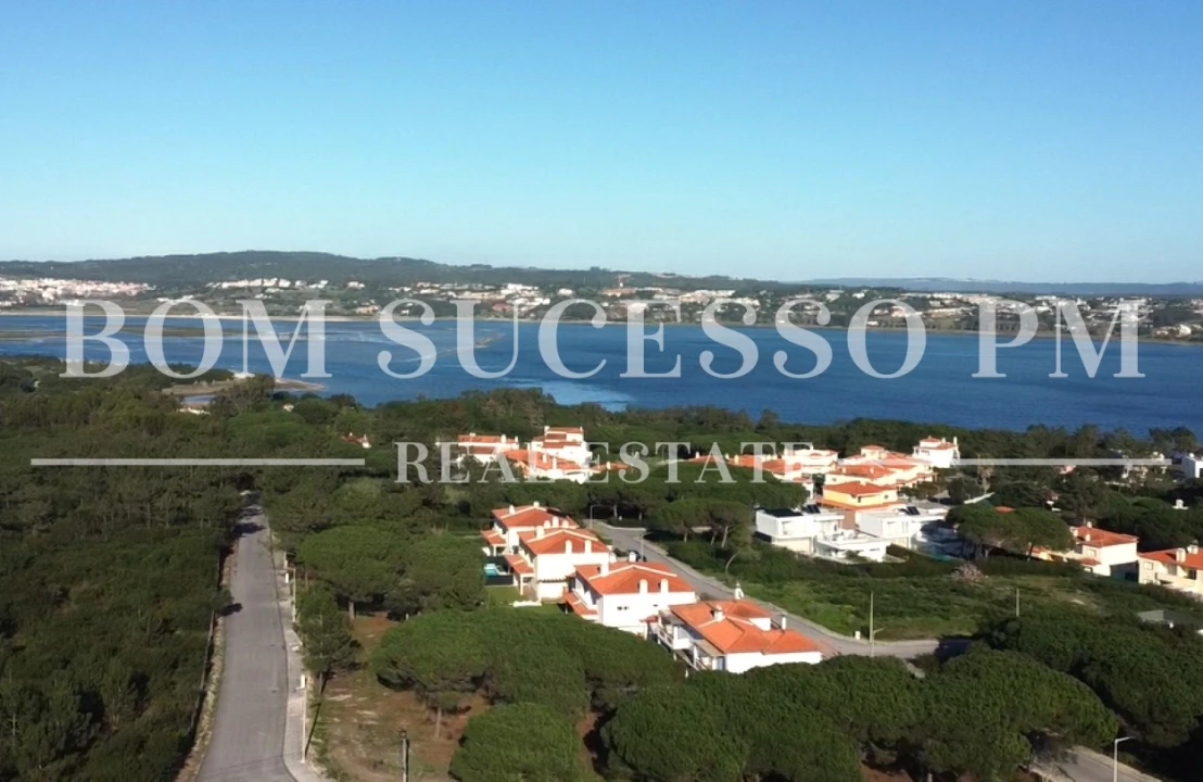 Moradia T3 para Venda em Vau Foto 20