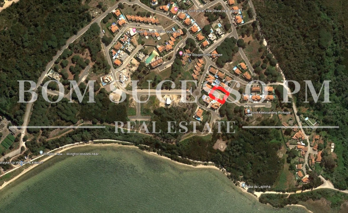 Moradia T4 para Venda em Vau Foto 2