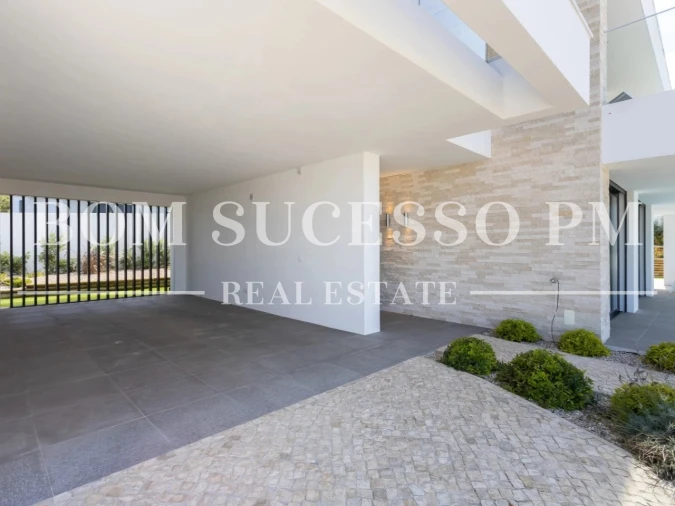 Moradia T4 para Venda em Amoreira Foto 11