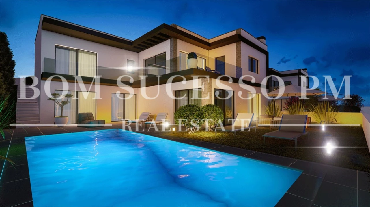 Moradia T4 para Venda em Carvalhal Foto 2