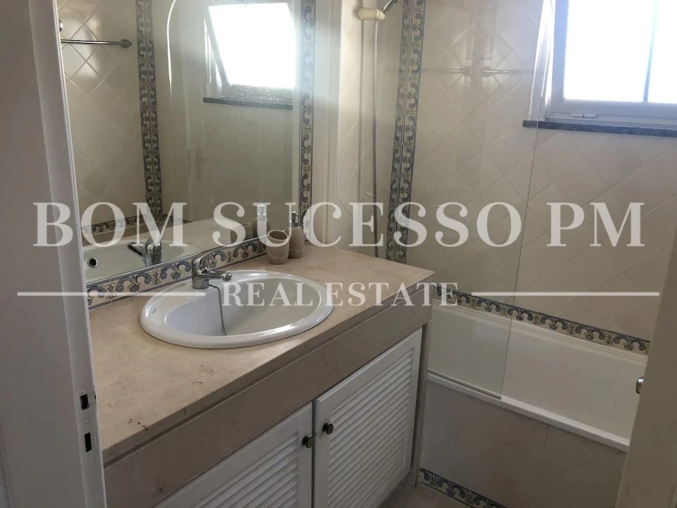 Apartamento T4 para Venda em Amoreira Foto 18