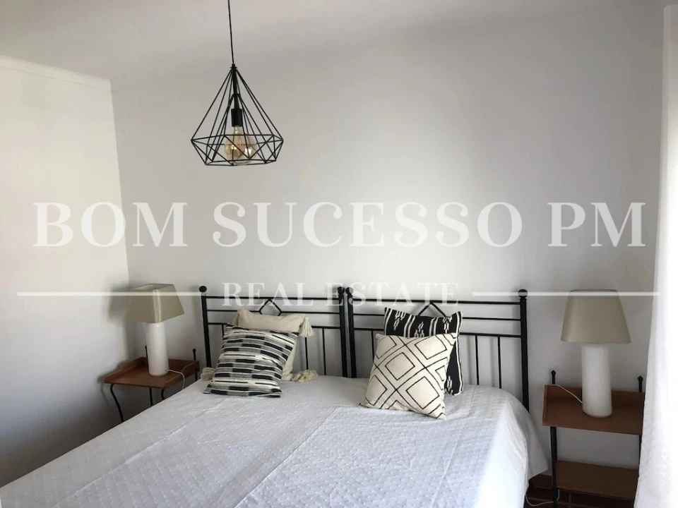 Apartamento T4 para Venda em Amoreira Foto 19