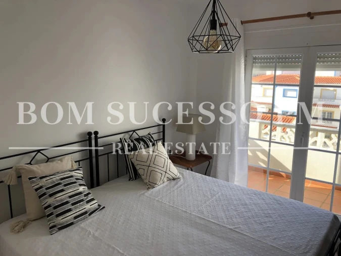 Apartamento T4 para Venda em Amoreira Foto 14