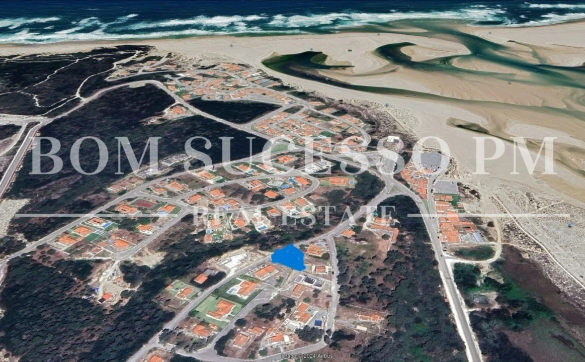 Moradia T6 para Venda em Vau Foto 2