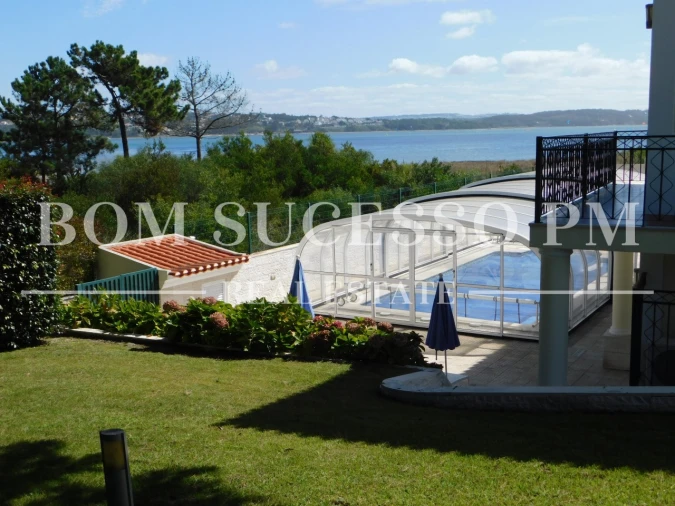 Moradia T5 para Venda em Vau Foto 13