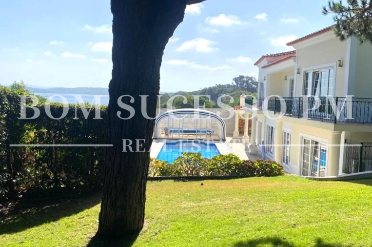 Moradia T5 para Venda em Vau Foto 2
